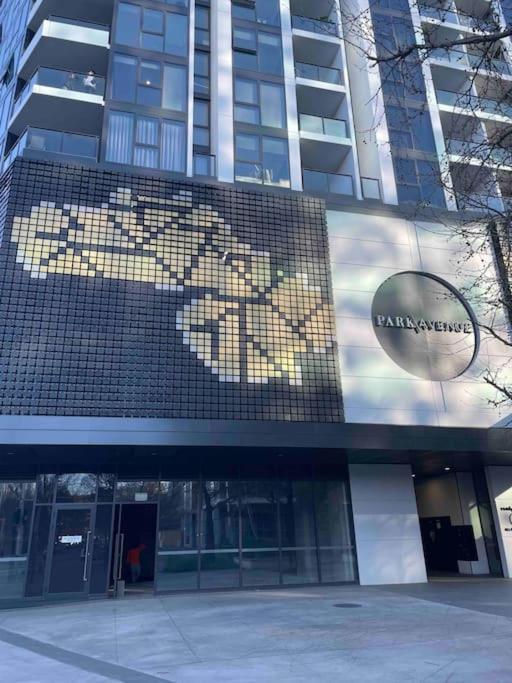Lovely Cbd Modern One Bedroom Canberra